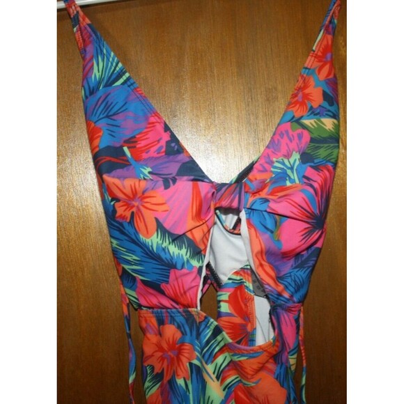 Plus Size Cutout Knotted One-Piece Swimsuit 3X Palm Party Colorful Beach Lake - Picture 2 of 7